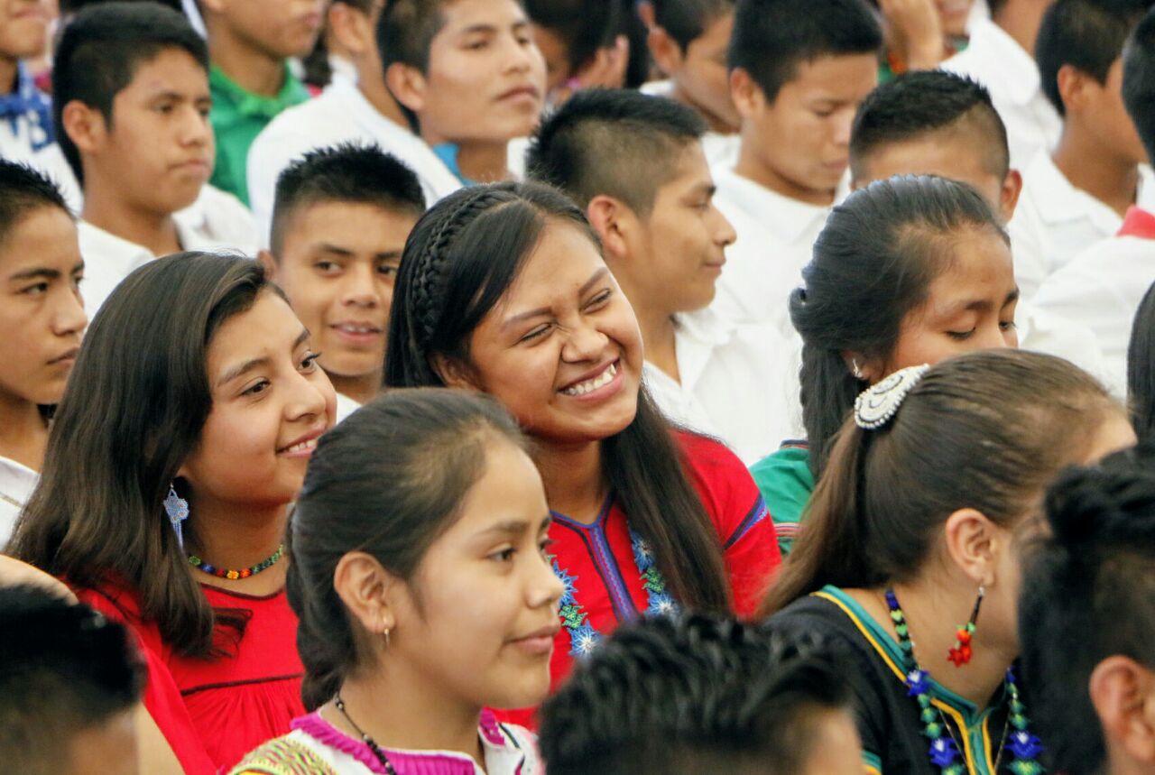 Hay más de 800 nuevos beneficiarios para Becas Indígenas ...