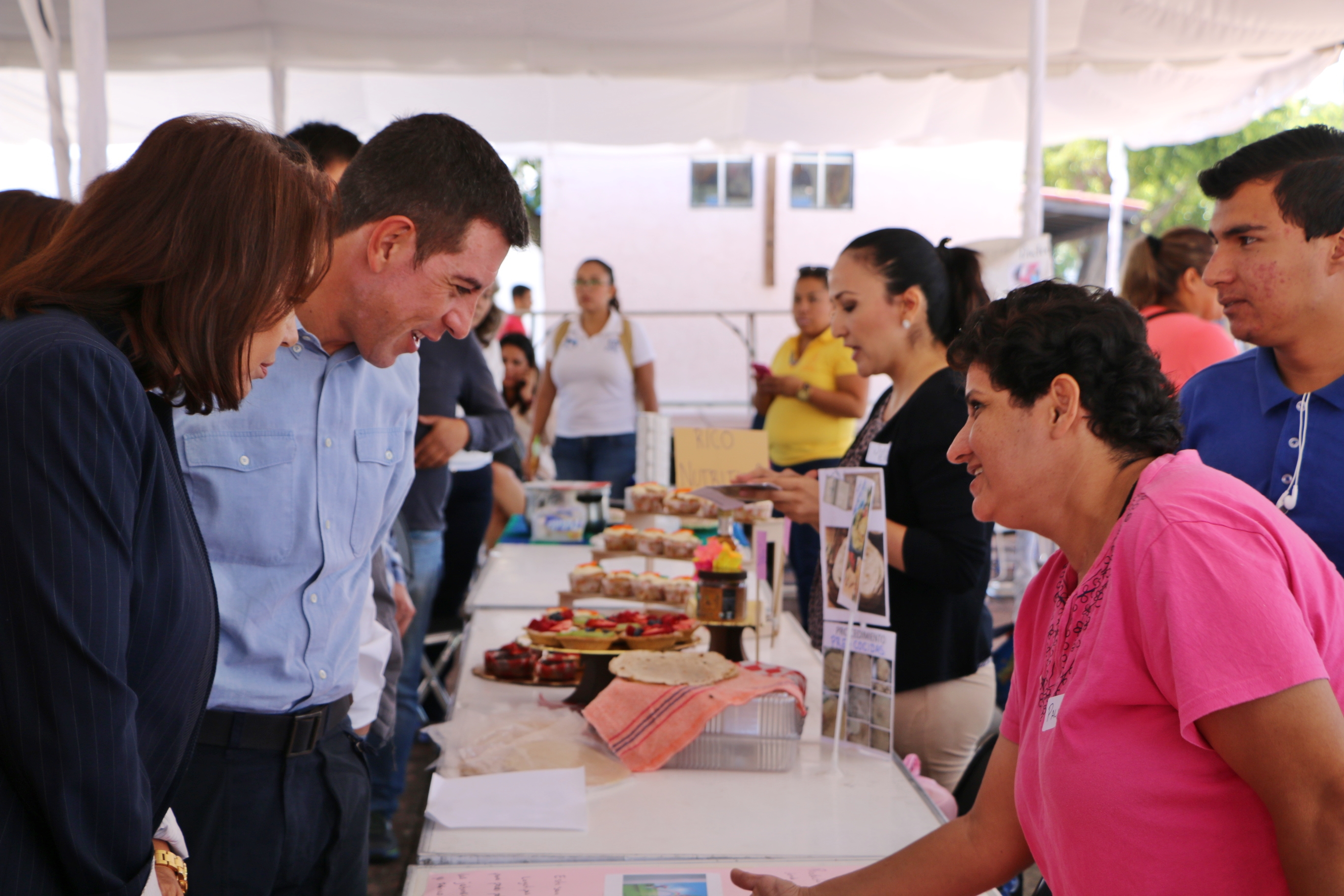 Entrega SEDIS apoyos a mujeres de Tlaquepaque por el Reto Productivo