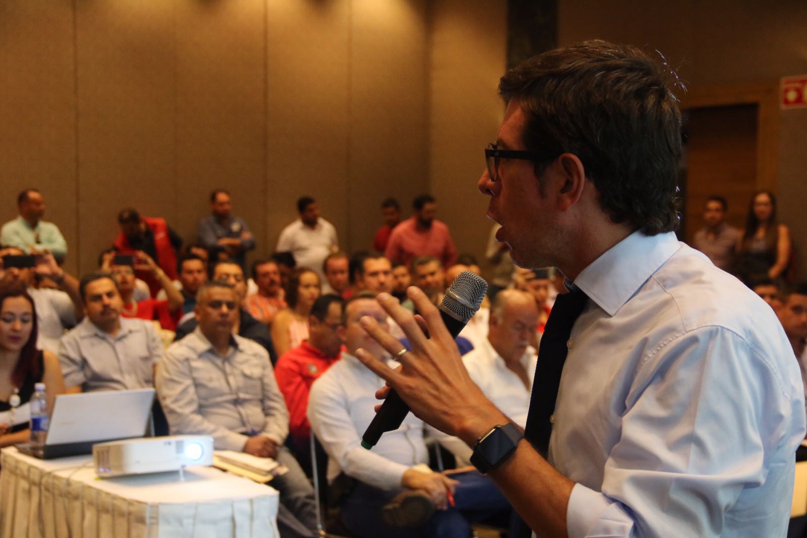 Fondo de Contingencia para la Economía avanza con municipios