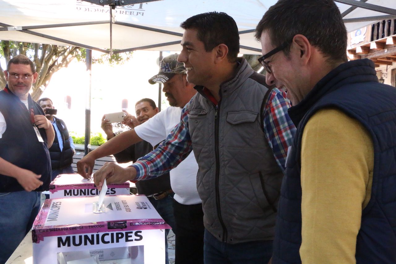 Votan habitantes de la región Lagunas Presupuesto Participativo